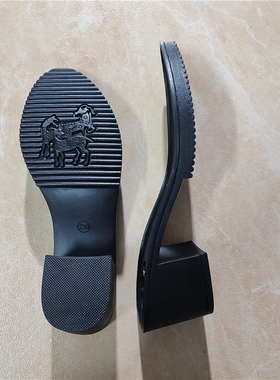 女款橡胶鞋底带跟皮鞋休闲鞋底皮鞋棉鞋靴子修带跟更换磨损鞋底