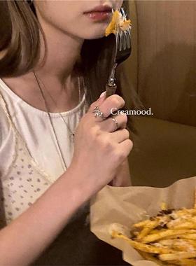 日系手作不规则线条感蝴