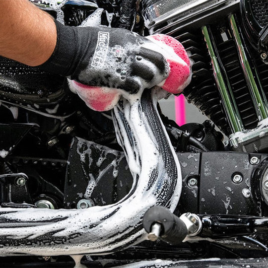 Super absorbent cleaning sponge mucoff does not damage the car body