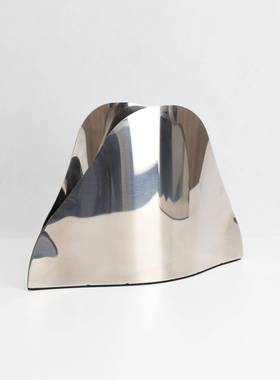 轻奢创意065金属酒桶瓶软装品饰客厅花酒柜厅玄关家餐居桌面花器