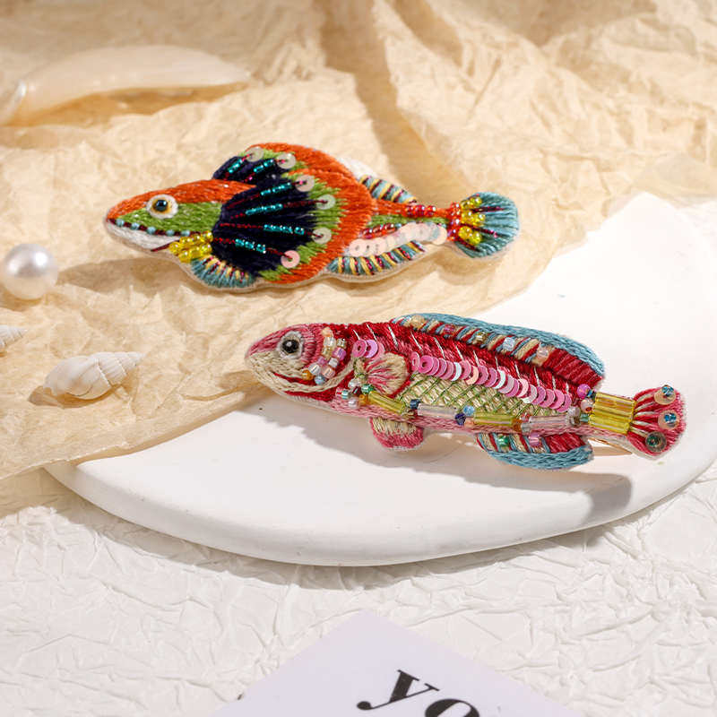 手工刺绣diy材料包多巴胺小鱼胸针四件套可变发夹送朋友闺蜜礼物,淘宝优惠券,粉丝福利购,淘宝优惠卷