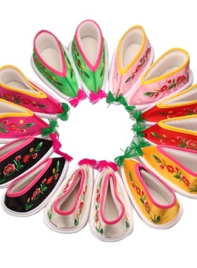 新款绸缎供鞋泰山奶奶绣花鞋观音菩萨老母仙家佛堂堂口装饰娘娘鞋