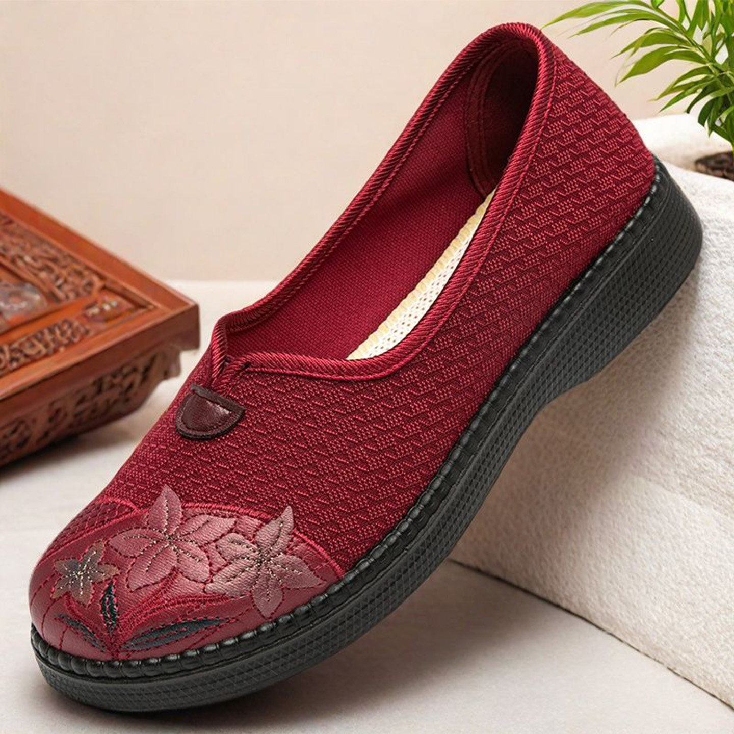 秋季新款旗舰店正品老北京布鞋女鞋防滑软底一脚蹬中老年人妈妈鞋,淘宝优惠券,粉丝福利购,淘宝优惠卷