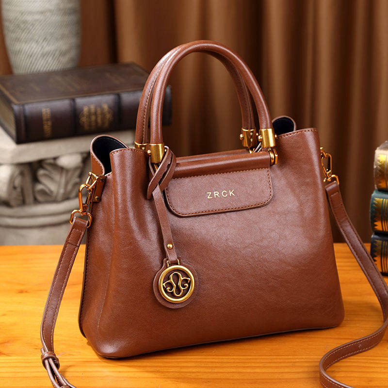 真皮手提包女2025新款女士高档百搭大容量复古简约牛皮单肩斜挎包,淘宝优惠券,粉丝福利购,淘宝优惠卷