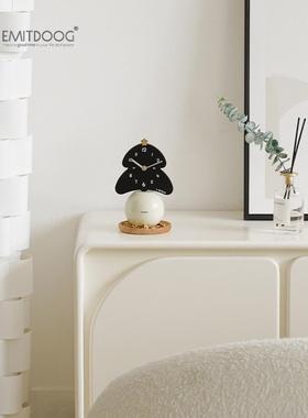 散发简单的艺术桌面时钟装饰创意客厅钟摆家庭时钟装饰