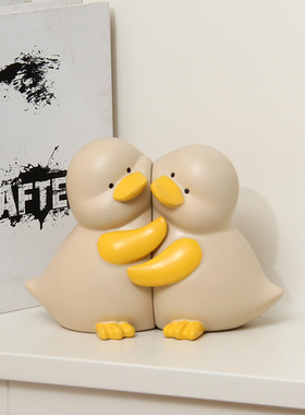 创意礼物永不分梨吖可爱抱抱鸭书柜书架办公桌装饰品治愈系小摆件