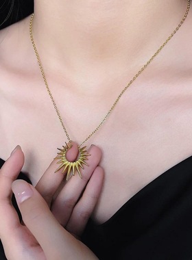 太阳吊坠项圈项炼女2025春季潮小
