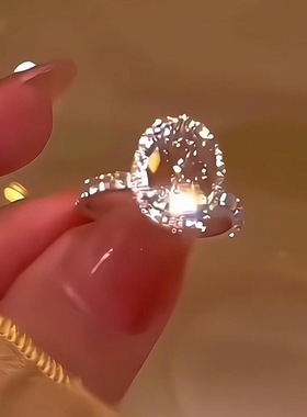 超闪鸽子蛋戒指女轻奢高级感莫桑