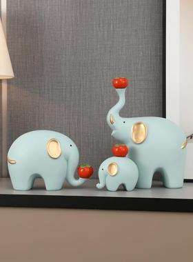 一家四口大象摆件小众高级感玄关电视柜家居装饰品新房子乔迁礼物