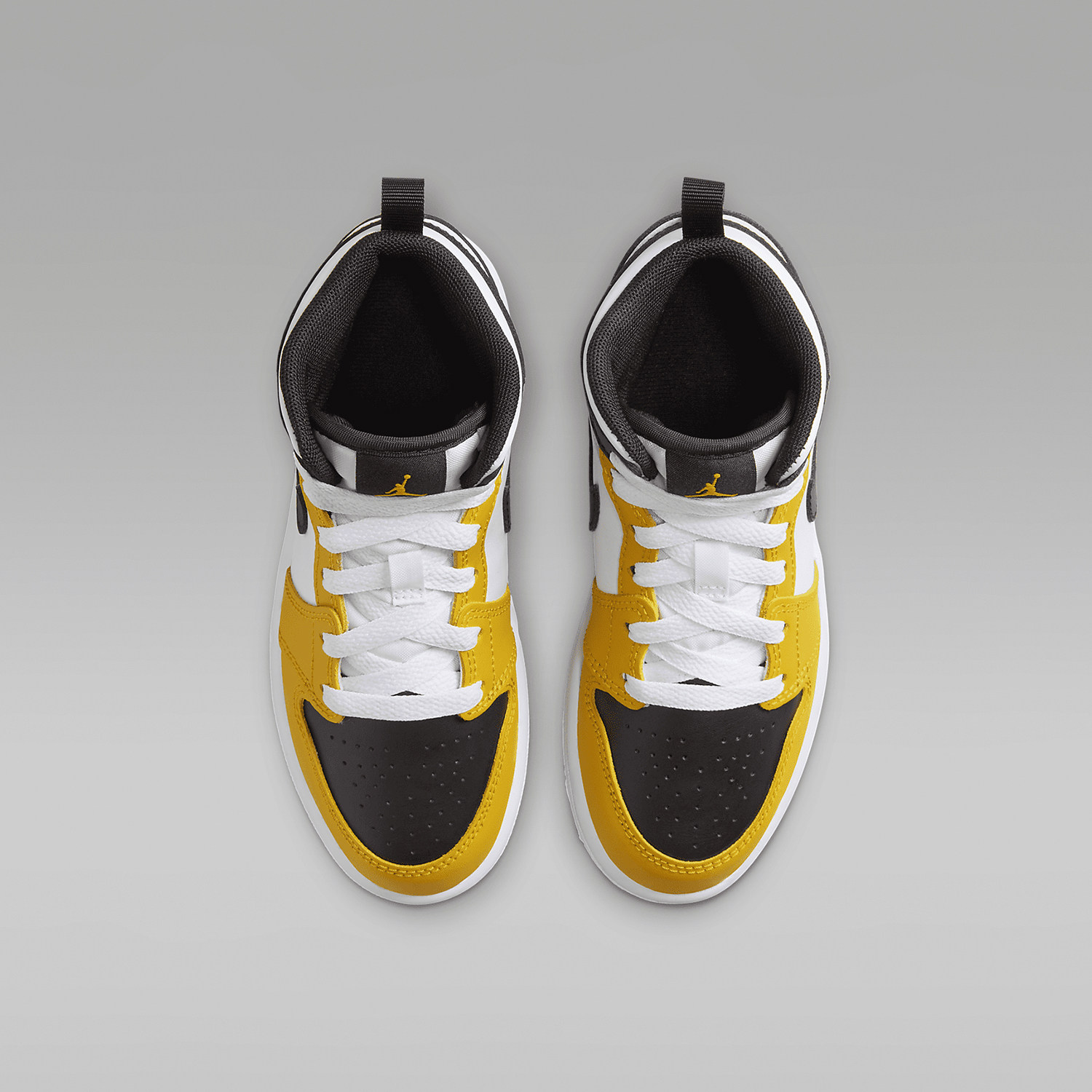 Nike/耐克正品Jordan 1 Mid小童耐磨休闲运动鞋DQ8424-701,淘宝优惠券,粉丝福利购,淘宝优惠卷