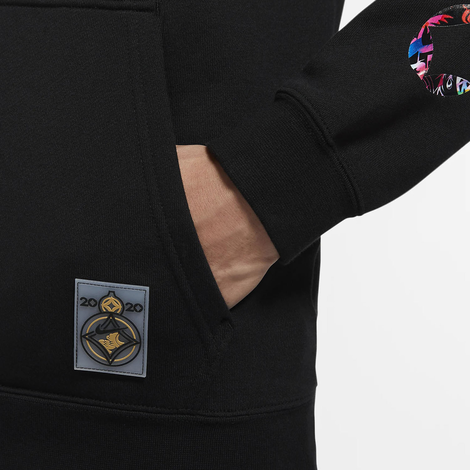 Nike/耐克正品2025冬季款男士日常连帽套头刺绣卫衣CU3670-010 - 图1