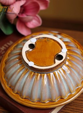 田园两只小兔花朵纹陶瓷收纳装饰盘子肥皂托瓜子碟家居装饰品摆件