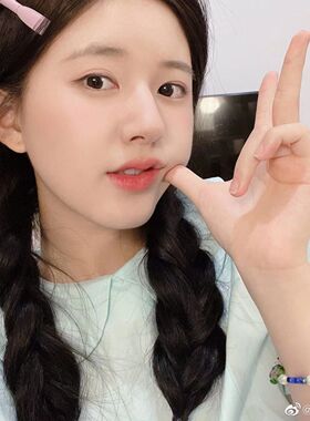 韩版东大门同款小众冷淡风手工珍珠串珠珍珠爱心琉璃花朵手链女生