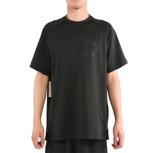 Nike/耐克正品SPORTSWEAR TECH PACK 男子运动休闲短袖上衣BV4442 - 图3