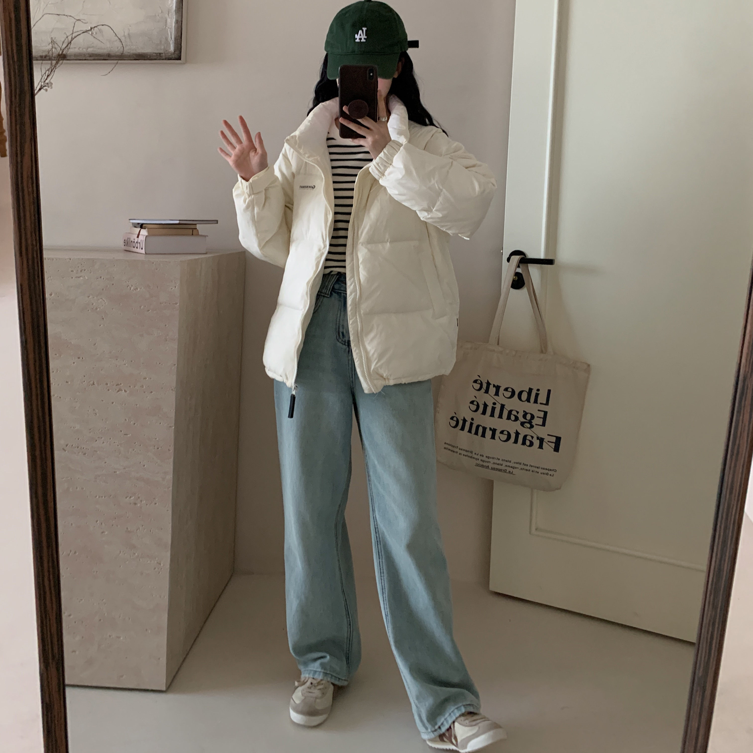 潮牌短款羽绒服女2025新款加厚面包服潮牌冬季情侣款外套韩版宽松