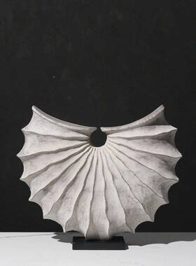 简视约创意软装饰品轻奢几KFE树件脂摆样板房间售楼处何电柜艺术