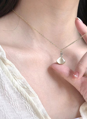 999纯银小裙子项链女款2024新款爆款轻奢小众扇子 生日礼物送闺蜜