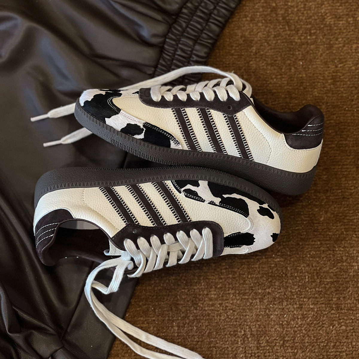 【冉言】颗颗 2024春新品小众奶牛纹德训鞋女可爱百搭休闲板鞋,淘宝优惠券,粉丝福利购,淘宝优惠卷