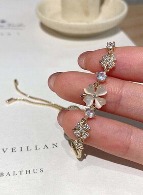 爱心贝母四叶草手链女款纯银999轻奢小众精致抽拉手饰情人节礼物