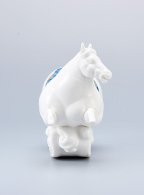 飞马祥云桌面摆件装饰摆件