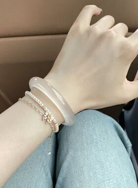 天然玛瑙白月光手镯女香槟金冰透玉髓女款玉镯送闺蜜女友生日礼物