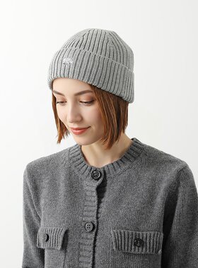 日本直邮MAISON KITSUNE 女士小狐狸刺绣羊毛罗纹针织帽 (PW06102