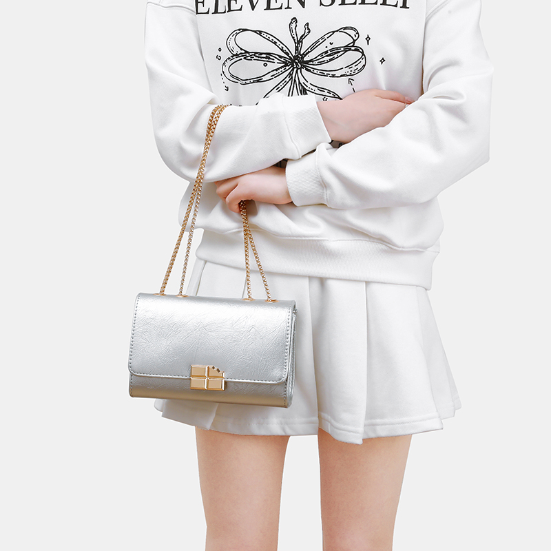 oububear/欧布熊2025年新款小方包小香风单肩斜跨手提百搭斜跨包 - 图1