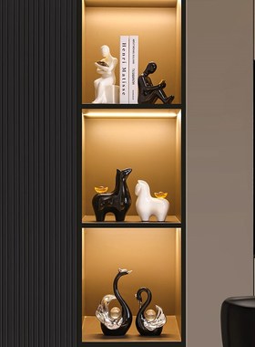 马上有钱b摆件轻奢高档家居客厅电视柜酒柜红酒架餐边柜装饰品礼