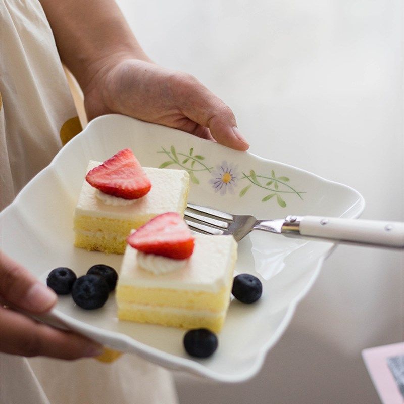 手绘费丽菊 日式小清新骨瓷方形C菜盘碗碟餐具8寸家用深盘米饭碗,淘宝优惠券,粉丝福利购,淘宝优惠卷