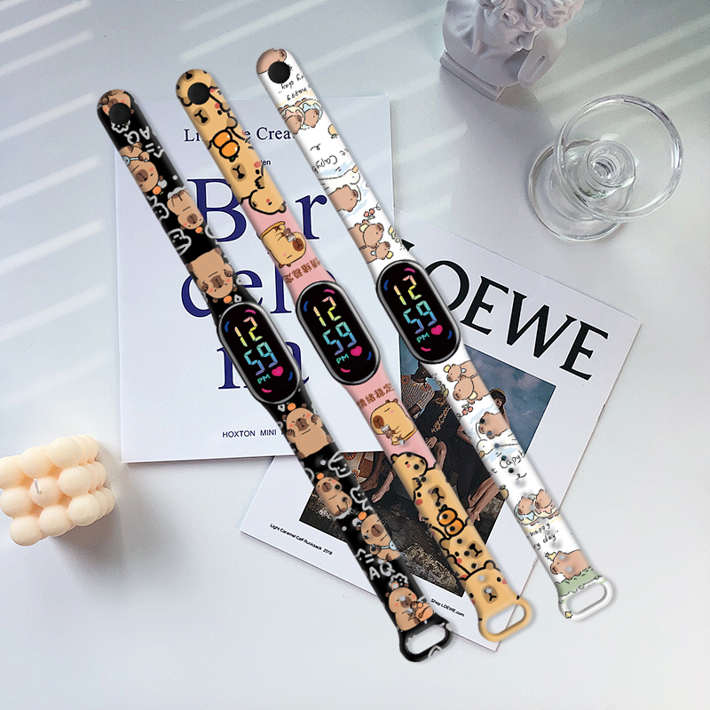 适用小米3/4/5/6/7/8/9手环表带nfc智能手环替换女款可爱卡通印花腕带男款动漫款式运动表带萌萌卡皮巴拉