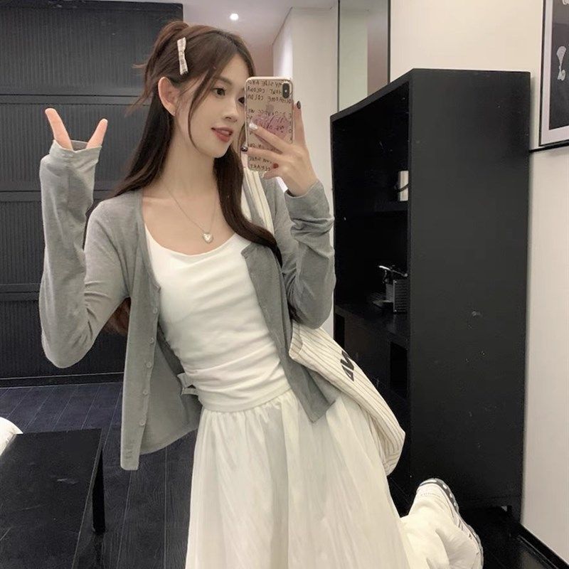 小个子奶系穿搭套装女早秋温柔吊带开衫白色a字半身裙长裙三件套,淘宝优惠券,粉丝福利购,淘宝优惠卷