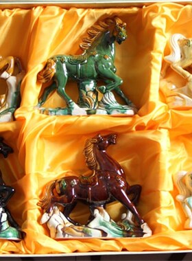 唐三彩马陶瓷马摆件八骏马家居客厅装饰品礼品工艺品招财办公桌摆