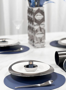 蓝色系餐具摆件餐k厅软装饰品样板房餐盘摆台展厅餐桌不锈钢圆托