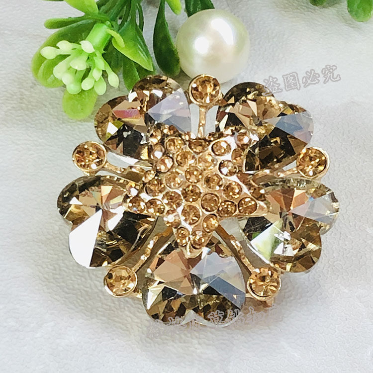 貂皮裘皮皮草大衣水貂水钻扣子纽扣 高档新款袖口装饰扣胸花009,淘宝优惠券,粉丝福利购,淘宝优惠卷