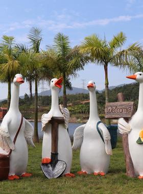 卡通鸭子雕塑花园林草坪玻璃钢真动物商场户外烤鸭店鸭摆件装饰