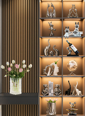 速发高档样厅酒柜摆件家居工板房软装客艺品摆设办公室书柜创意装