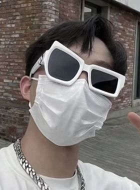 戴个挑逗镜!大小眼不对称不规则太阳眼镜 拽拽