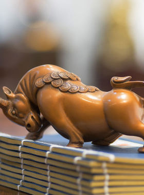 铜制华尔街牛摆件股市大号牛饰品家居装饰工艺品礼品酒柜书房柜子