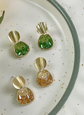 2023 New Arrival Simple Champagne Color Zircon Geometric