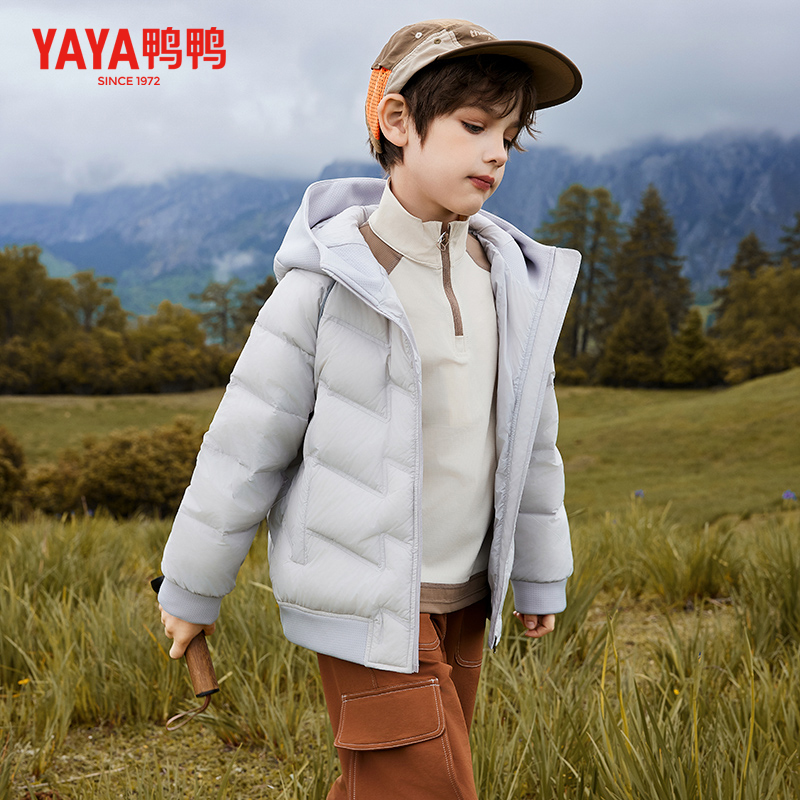YAYA鸭鸭童装羽绒服男女童2024冬季新品中大儿童短款中厚连帽外套