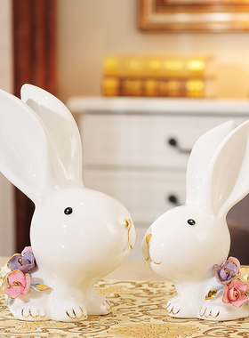 客厅创意陶瓷兔子摆件电视柜酒柜隔断家居装饰品卧室可爱小摆设