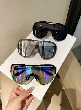 2024新款自行车骑行眼镜女抗UV太阳眼镜欧美户外跑步运动太阳眼镜