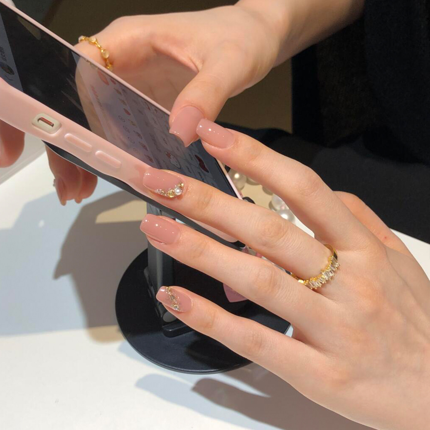 植兔穿戴甲裸色带钻短款高级感显白冰透粉色甄嬛美甲婚纱手工甲片,淘宝优惠券,粉丝福利购,淘宝优惠卷