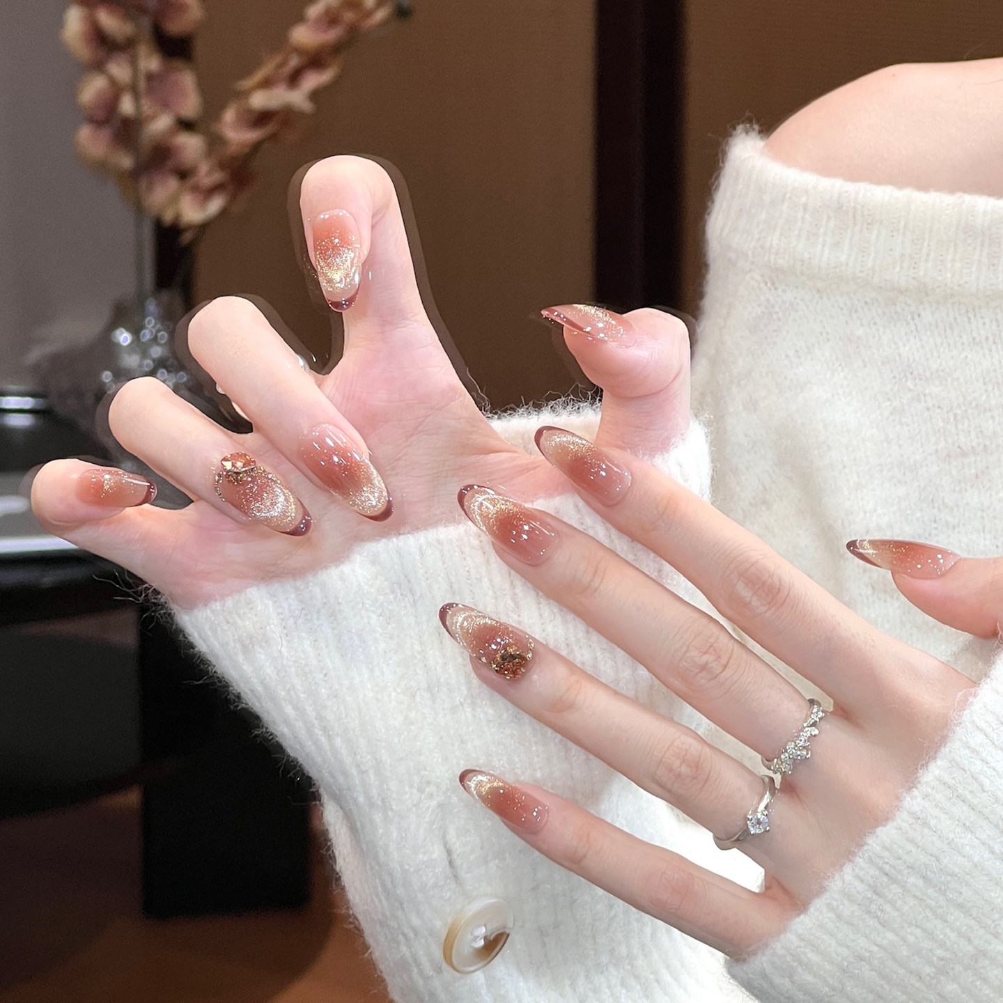 植兔穿戴甲中长款法式腮红色香槟碎钻显白美甲猫眼婚纱高级感贴片,淘宝优惠券,粉丝福利购,淘宝优惠卷