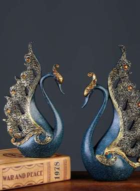 结婚礼物新婚礼品创意家居装饰品卧室客厅酒柜电视柜欧式天鹅摆件