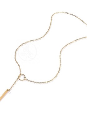 。Simple personality metal ring short necklace neck chain fe