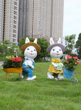 户外花园景观小品装饰兔子花盆幼儿园草坪摆件卡通动物售楼处雕塑