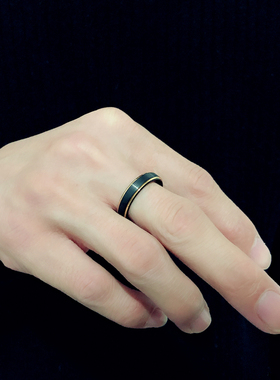 花京远男女款钨金黑拉丝戒指