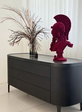 意式极简餐边柜靠墙储物柜三斗柜烟熏色卧室置物柜入户门厅玄关柜