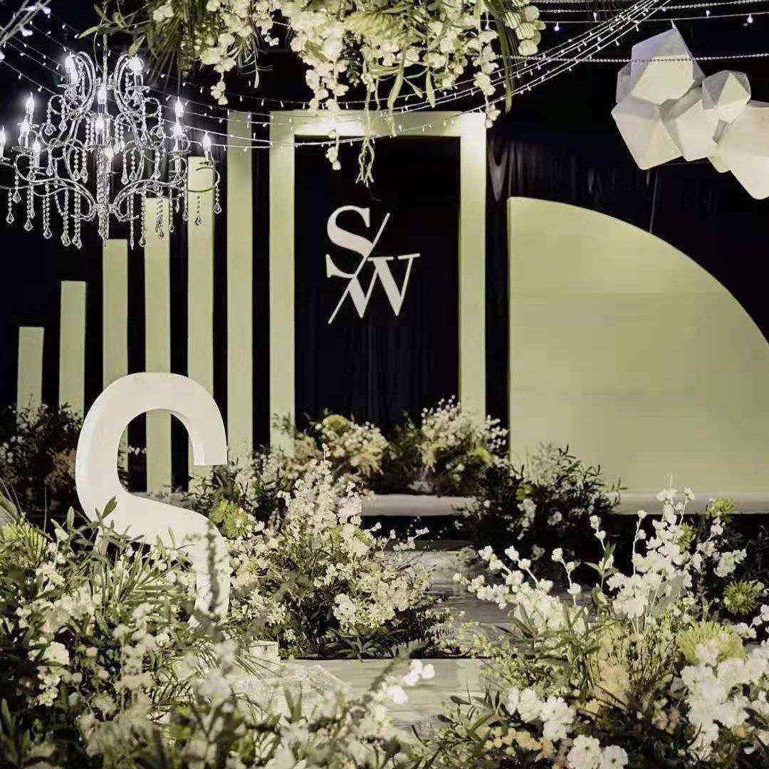 新款婚礼堂铁艺电镀银色水晶吊灯仪式亭吊顶灯婚庆道具亚克力装饰,淘宝优惠券,粉丝福利购,淘宝优惠卷